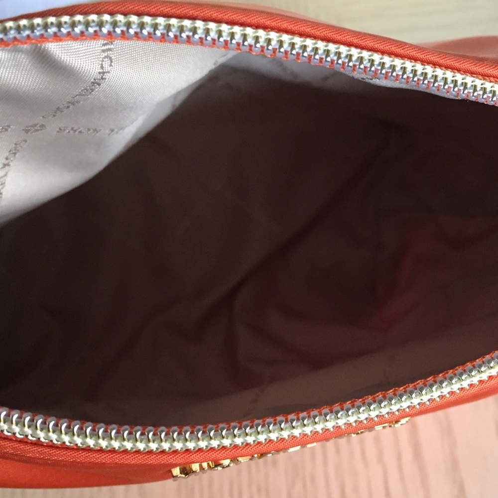 LAST ONE‼️ Michael Kors Tangerine Travel Pouch - Picture 7 of 9